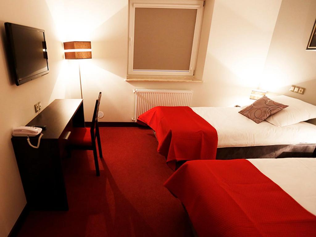 Hotel Otolinski Płock Zimmer foto